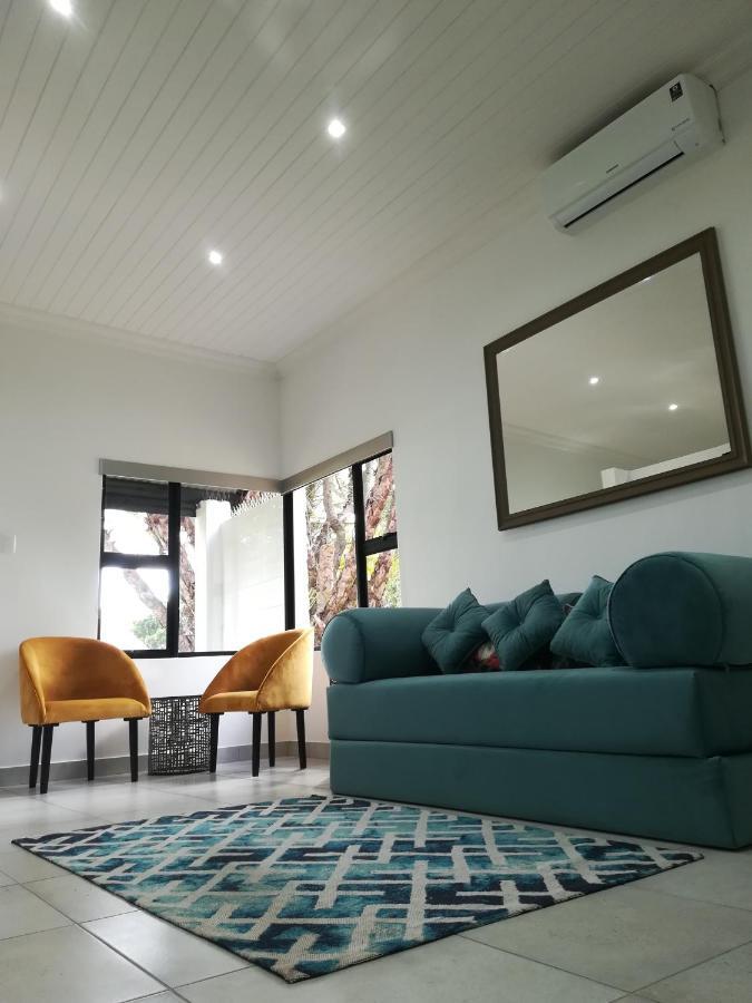 The Gamtoos Ferry Hotel Jeffreys Bay Exterior foto